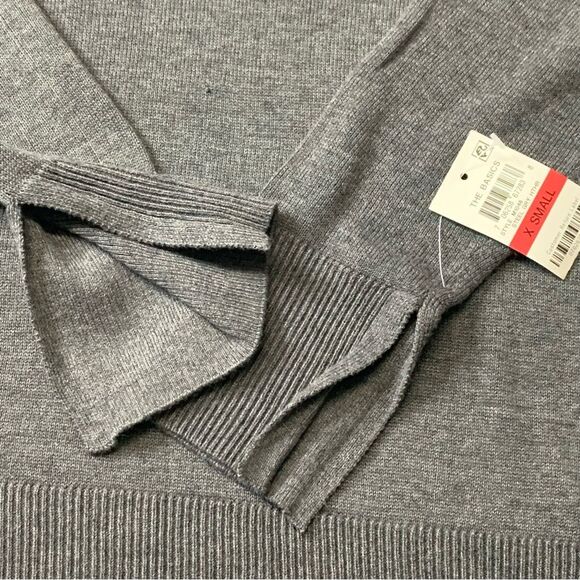 Style & Co. V-neck Side Slit Hi-Lo Sweater Gray in Extra Small - Picture 4 of 6